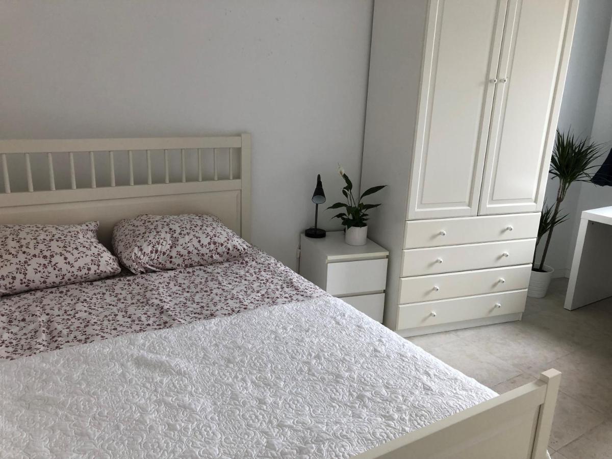 B&B Twiske Zuid, Amsterdam Free Parking Esterno foto